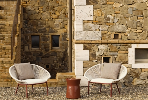 Petalo-armchair by simplysofas.in